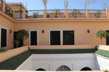 Hotel Riad El Guilhem 3*